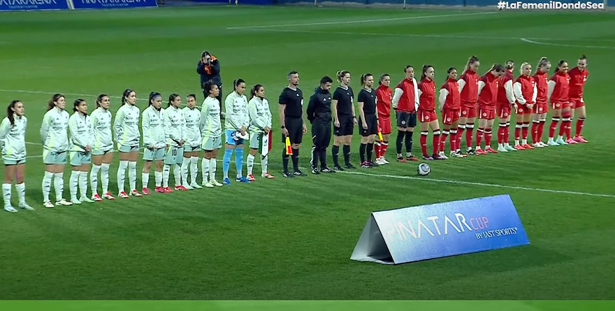 Canadá dobla a México 2 A 0