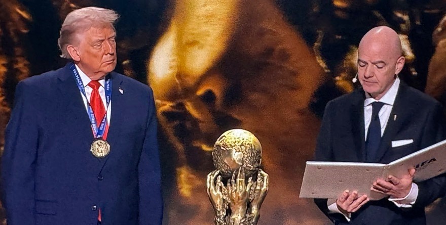 Trump recibe el Premio de la Paz por parte de la FIFA