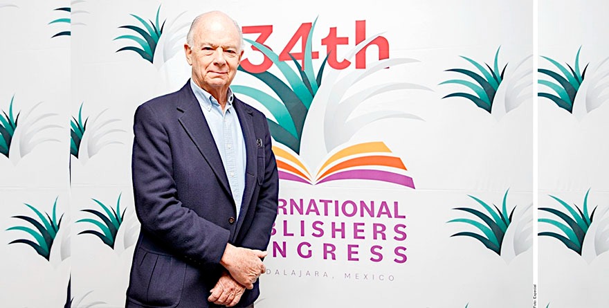 ENTRE SABIOS REVOLUCIONARIOS