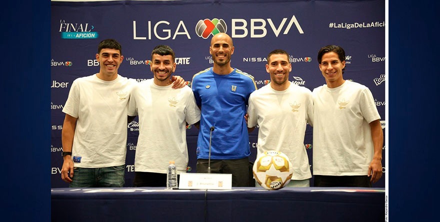 ‘QUE LA LEVANTEN LOS GRANDES’