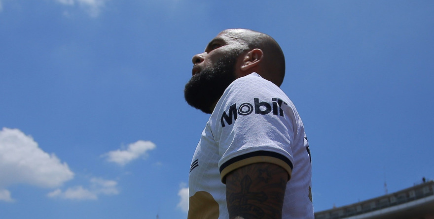 COMPRARÍA DANI ALVES EQUIPO PARA VOLVER A JUGAR FUTBOL