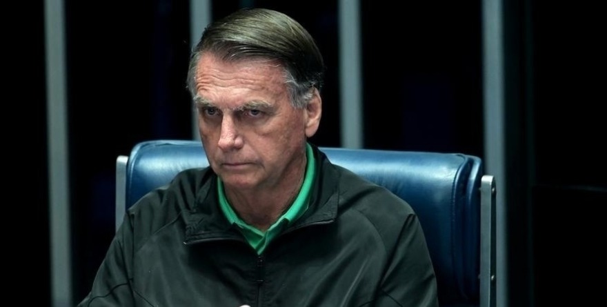REAFIRMA BOLSONARO A SU HIJO FLÁVIO COMO CANDIDATO