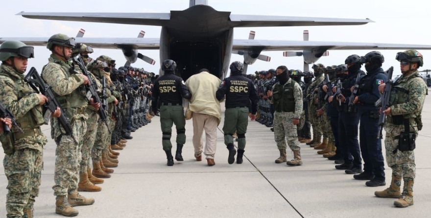 OFRENDAN A TRUMP OTROS 37 CAPOS