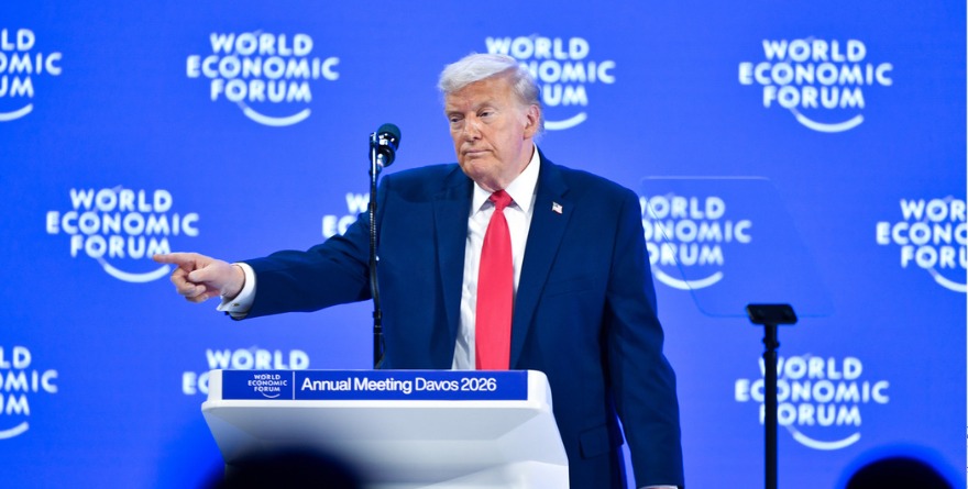 GOLPEA, INSULTA Y SOBA CON FRENO A ARANCELES