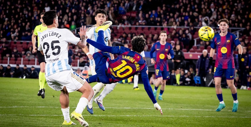 TERMINA BARCELONA GOLEANDO AL REAL OVIEDO DE ALMADA