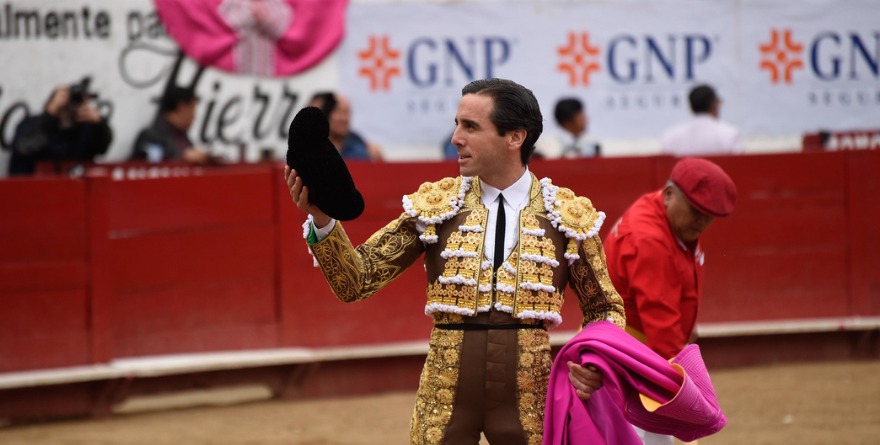 DESLUCIDA PRIMERA CORRIDA EN PLAZA DE TOROS NUEVO PROGRESO