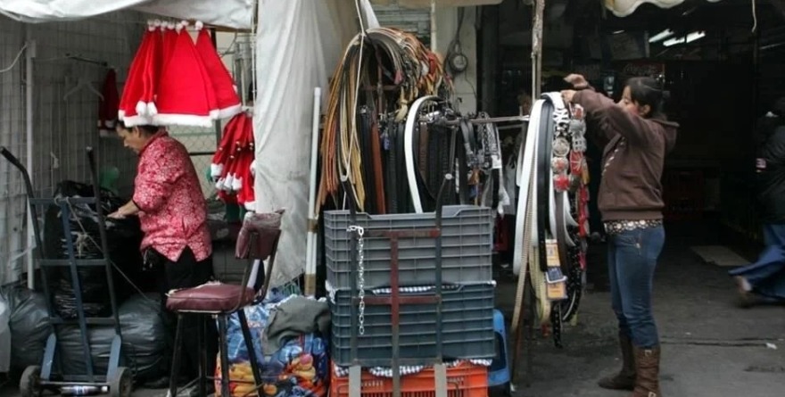 FRENA INFORMALIDAD A COMPETITIVIDAD