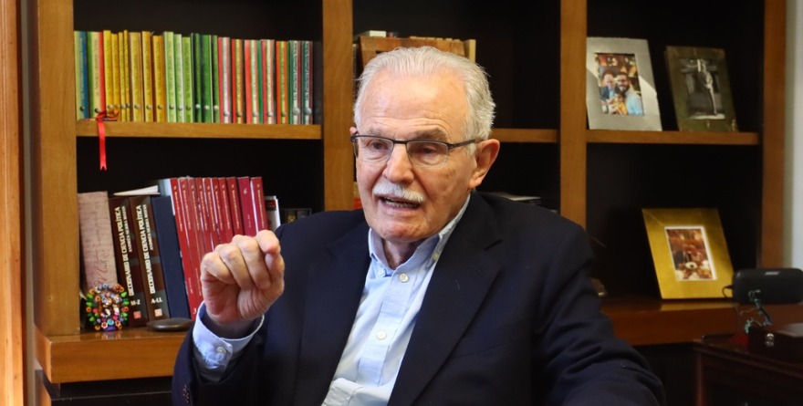 VE LABASTIDA MÓVIL EN CONFLICTO SINDICAL