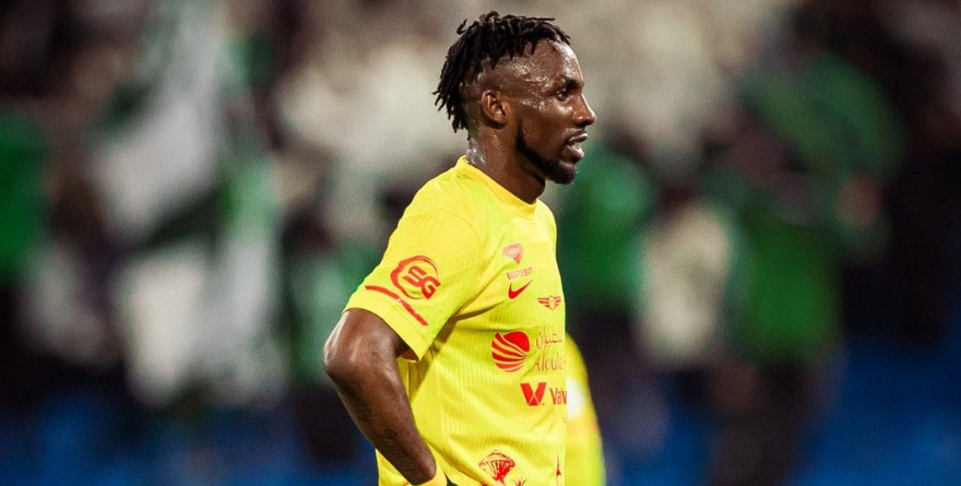 SUPERA QUIÑONES A CRISTIANO EN TABLA DE GOLEO DE ARABIA