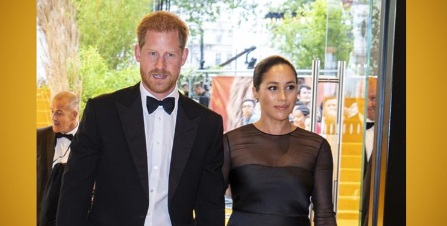 MEGHAN SE QUISO COLAR