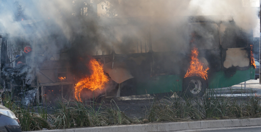 SE EXTIENDEN NARCOBLOQUEOS A MICHOACÁN POR OPERATIVO