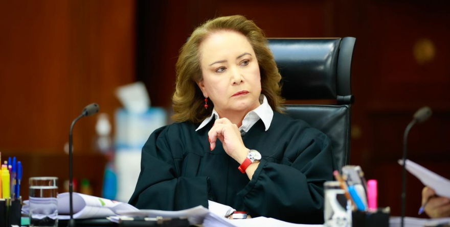 FAMILIA ANTES QUE BIOLOGÍA: ESQUIVEL