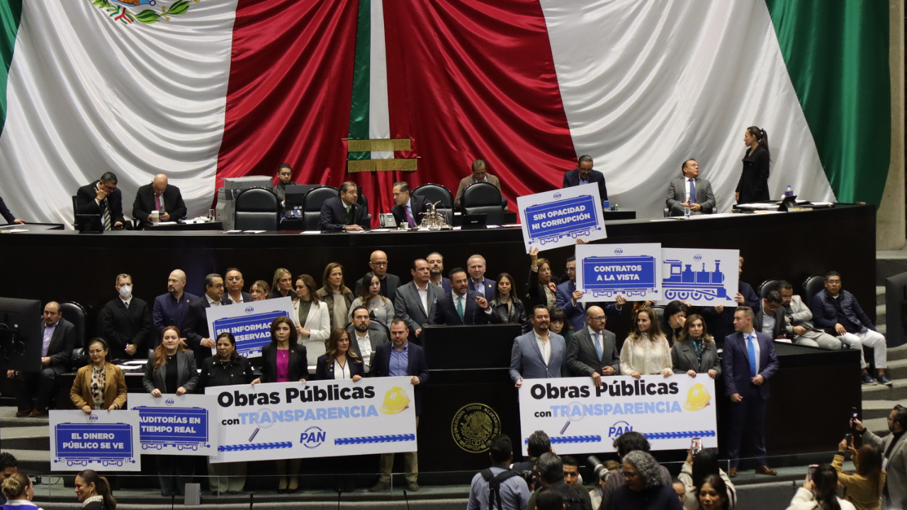 CHOCAN DIPUTADOS EN SESIÓN… Y SE DAN 7 DÍAS DE ASUETO