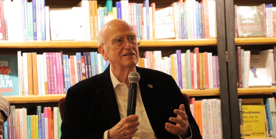 CREAN FRENTE CONTRA ‘REGRESIÓN AUTORITARIA’