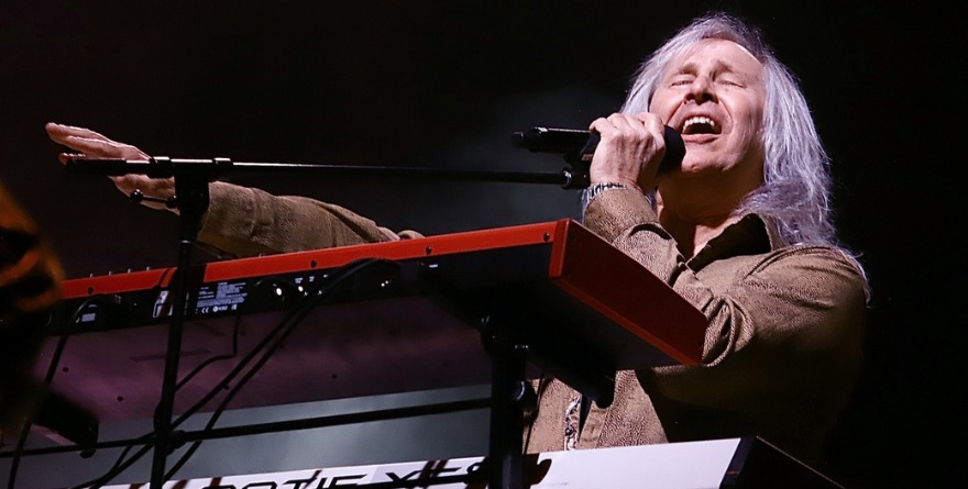  REÚNE KANSAS VARIAS GENERACIONES EN EL VELÓDROMO OLÍMPICO