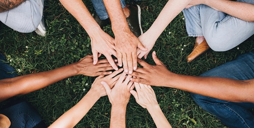 LA AMISTAD ES UNA HERRAMIENTA PODEROSA EN SITUACIONES DIFÍCILES