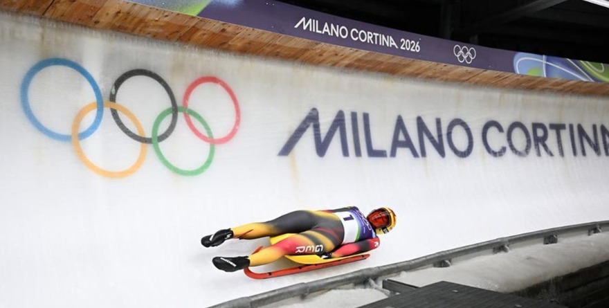 JULIA TAUBITZ CONQUISTA CORTINA