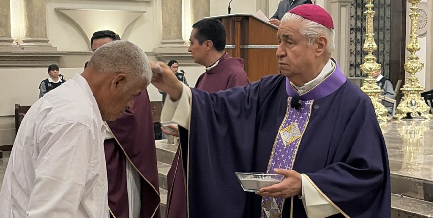 LLAMA ARZOBISPO A VIVIR CUARESMA ESCUCHANDO A DIOS