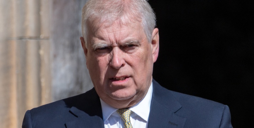 PIDEN LEY PARA ELIMINAR A ANDRÉS DE LA LÍNEA SUCESORIA