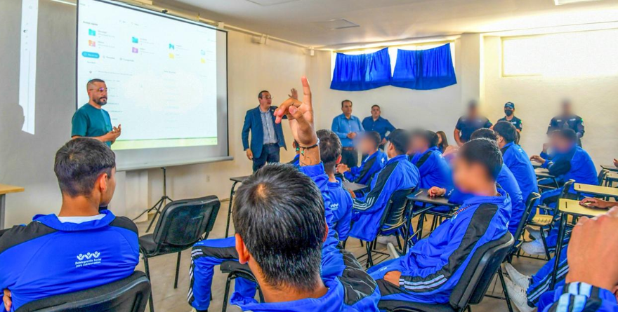 BUSCAN REINSERCIÓN JUVENIL A TRAVÉS DEL ARTE