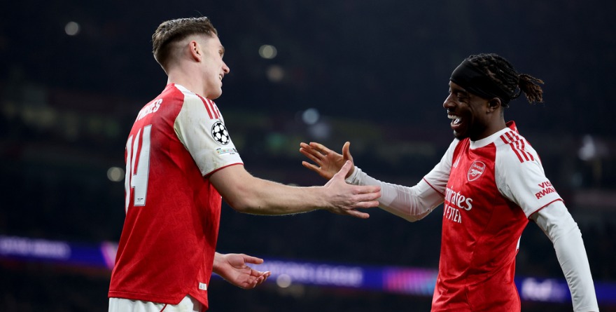 ARSENAL REY DEL CORNER