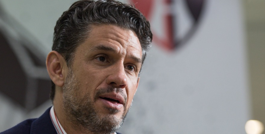 AVANZA VENTA DEL ATLAS, PERO NO ESTÁ CERRADA