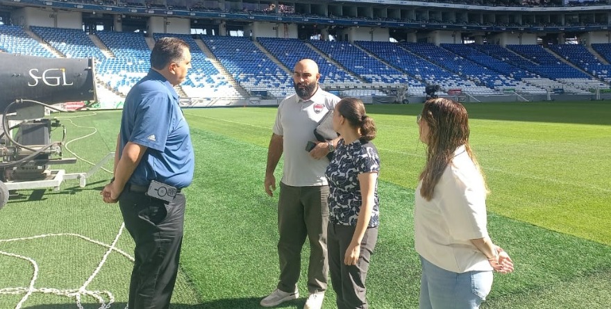 CUERPO TÉCNICO DE IRAK INSPECCIONA EL ESTADIO MONTERREY