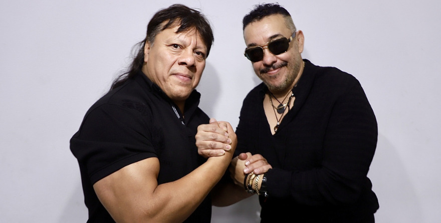 SE RINDEN AL SATÁNICO