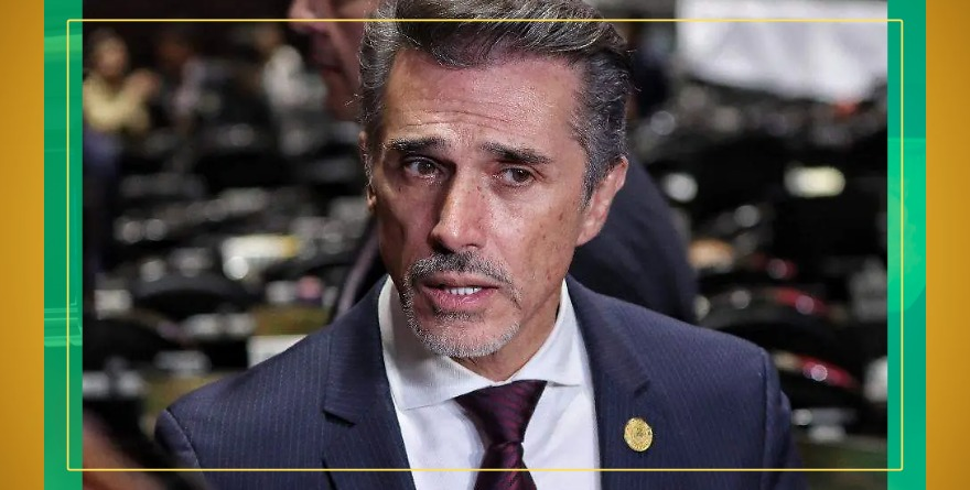 MAYER REGRESA A LA DIPUTACIÓN TRAS SU «RECREO»