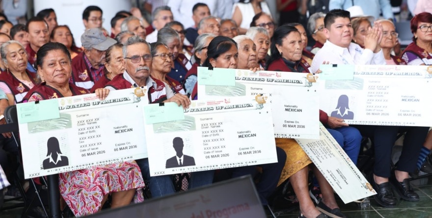 EVELYN SALGADO ENTREGA VISAS A ADULTOS MAYORES DEL PROGRAMA “LAZOS MIGRANTES” 2026 