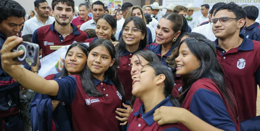 300 GUERRERENSES VAN POR LA GLORIA EN CONADE 2026