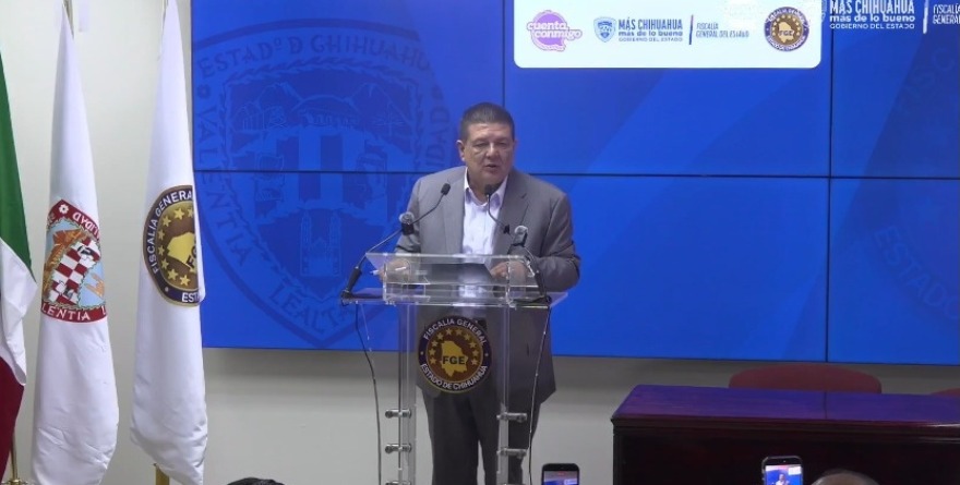 RENUNCIA FISCAL DE CHIHUAHUA POR AGENTES DE EU