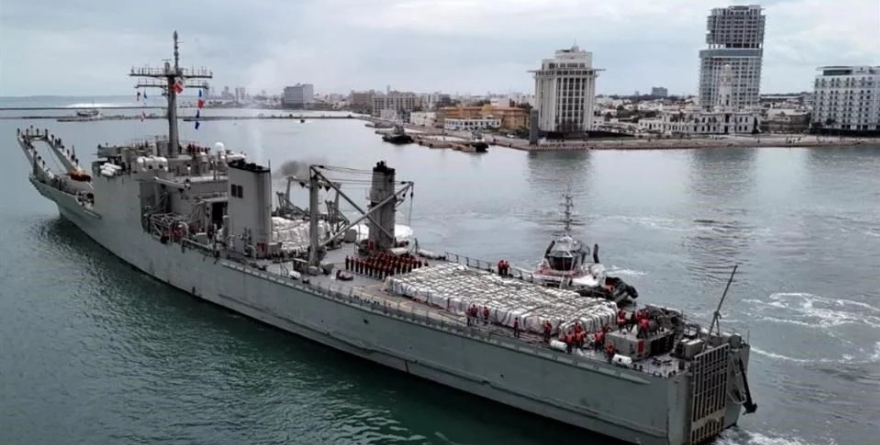 ATRACA EN GIBRALTAR EL MAYOR SUBMARINO NUCLEAR DE EU