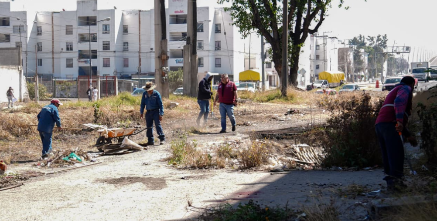 REFUERZAN MANTENIMIENTO EN BAJO PUENTES DE PUEBLA