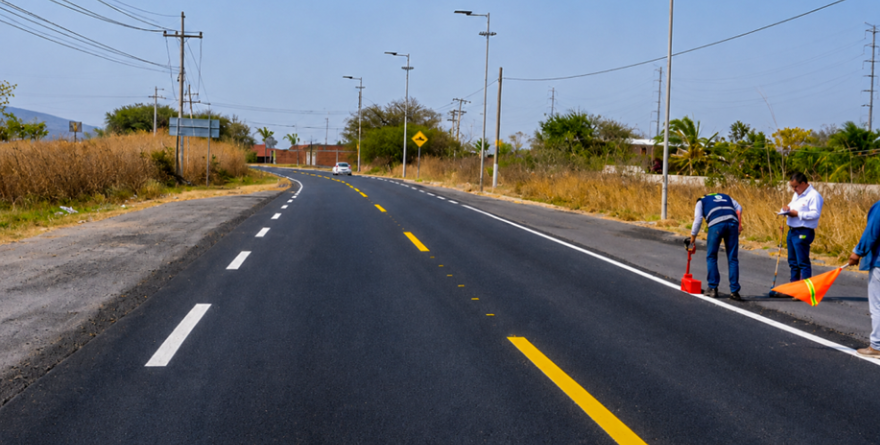 MEJORAN LA CARRETERA ACCESO A JUAN MARTÍN, EN CELAYA