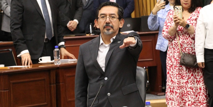 PIDE MONREAL NO RESERVAR 5 AÑOS ELECCIÓN DE CONSEJEROS