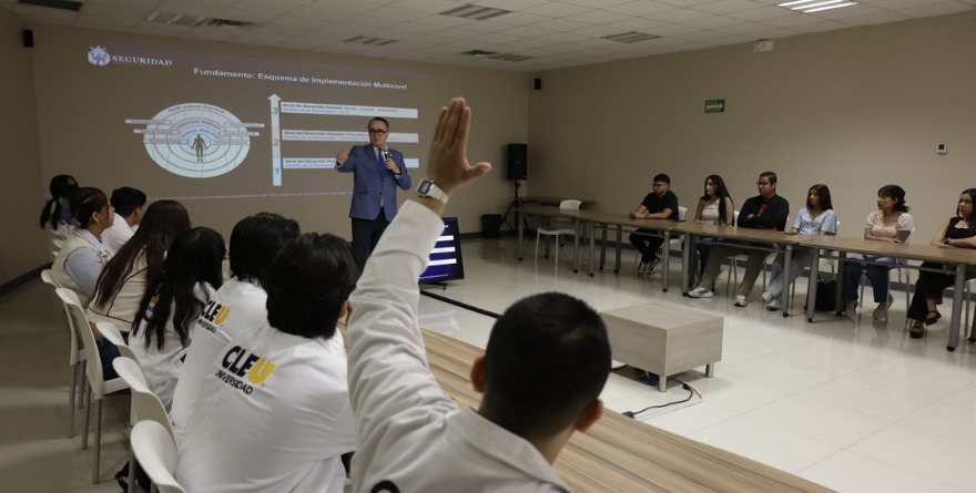 LA SECRETARÍA DE SEGURIDAD Y PAZ OFRECE EMPLEO A JÓVENES EGRESADOS