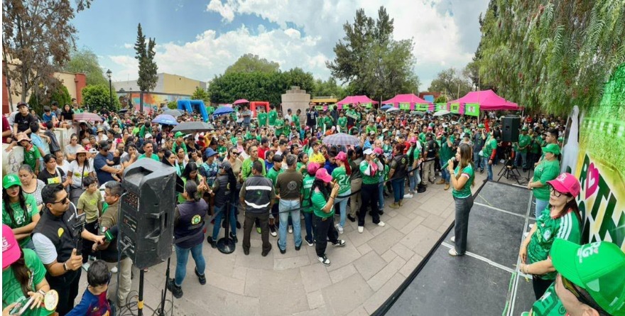 RUTH GONZÁLEZ ENCIENDE LA PASIÓN MUNDIALISTA EN EL SAUCITO