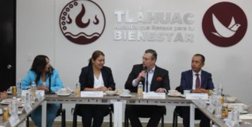 JUSTICIA GRATUITA Y AL SERVICIO DE TLÁHUAC POR PRIMERA VEZ