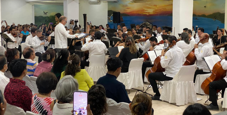 FILARMÓNICA DE ACAPULCO CAUTIVA CON GALA DE ÓPERA