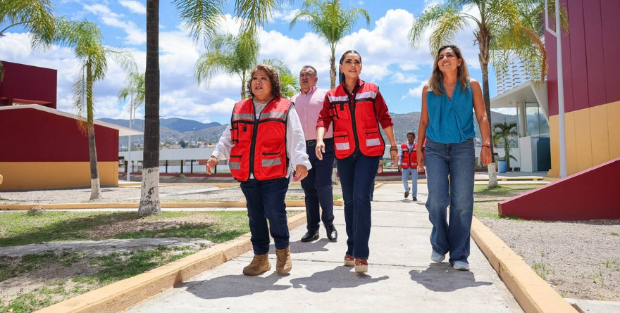 RENACE EL POLIDEPORTIVO DE CHILPANCINGO CON EVELYN SALGADO