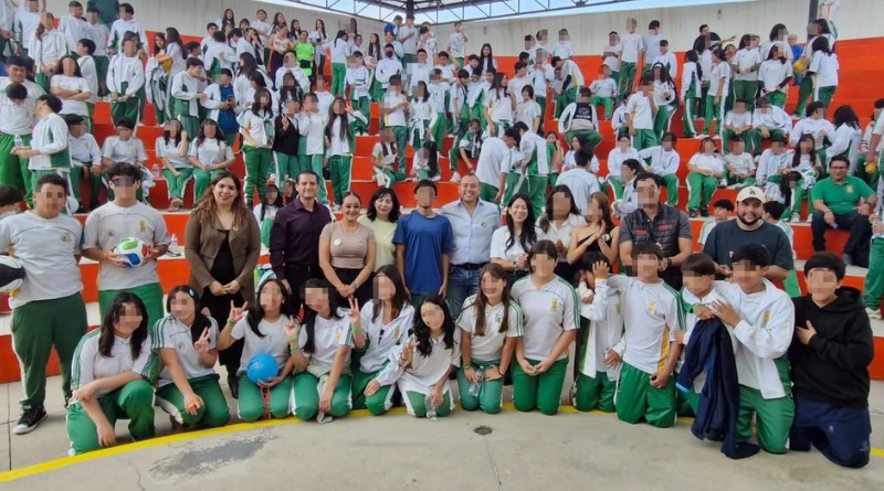 FERIA AMBIENTAL: EDUCANDO PARA LA SOSTENIBILIDAD