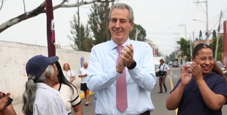 AVANZA “TREN CAPITALINO DE PAVIMENTACIÓN” EN PUEBLA