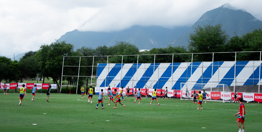 CAMBIO DE SEDES: SUECIA Y JAPÓN ABANDONAN EL UNIVERSITARIO POR EL BARRIAL