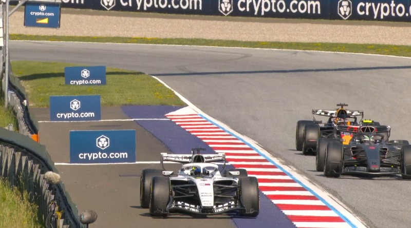 EN AUSTRIA, CADILLAC PELEA CONTRA EL RELOJ EN EL GRAN PREMIO