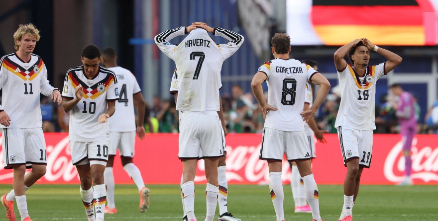 LOS FAVORITOS COLAPSAN ANTE TODO PRONÓSTICO