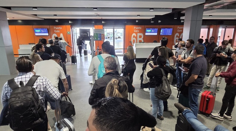 MONTERREY: EL EFECTO MUNDIAL SE NOTA EN SU AEROPUERTO