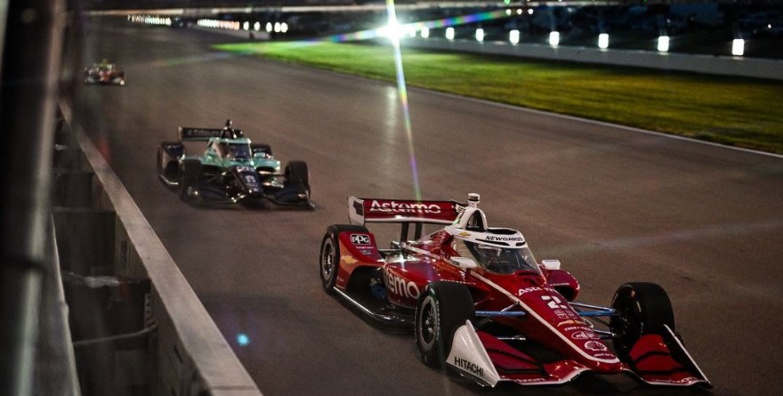 NEWGARDEN DOMINA Y TRIUNFA EN ILLINOIS