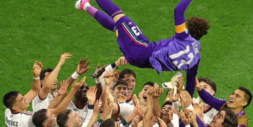 ¡PARA LA HISTORIA! GUILLERMO OCHOA LOGRA INMORTALIDAD EN SEIS COPAS DEL MUNDO