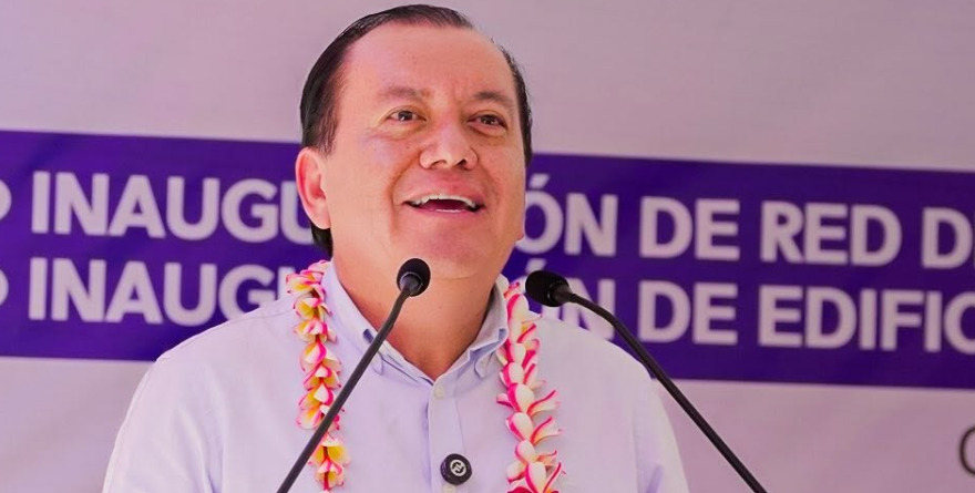 SOLICITA RECTOR DE UAGRO CONSENTIMIENTO DE FÉLIX PARA CANDIDATURA